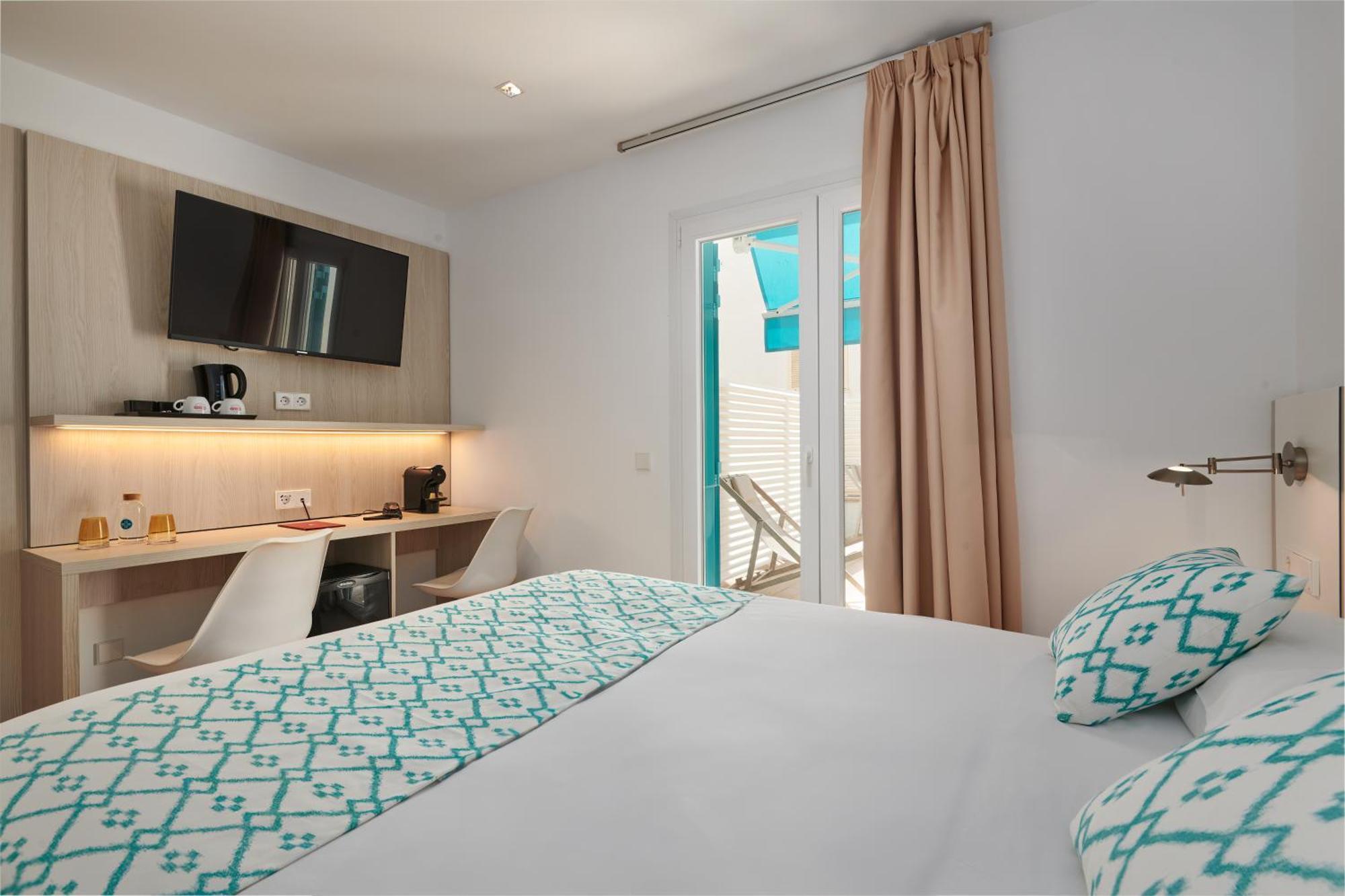 Boutique Colonial Hotel 3*