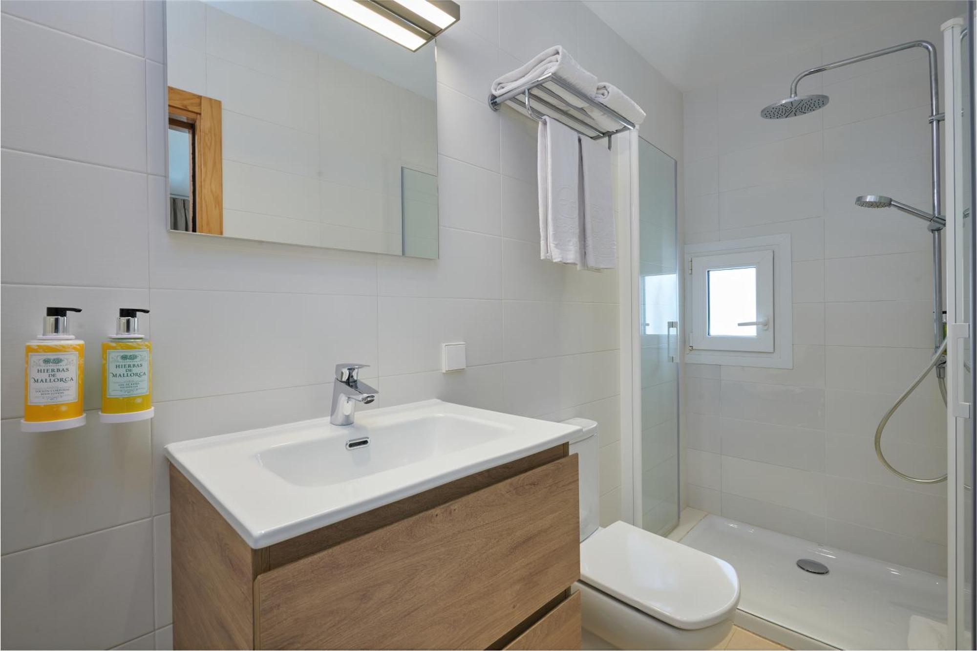 Boutique Colonial Hotel 3*